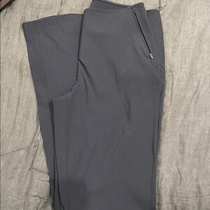 Smooth fit high rise pant